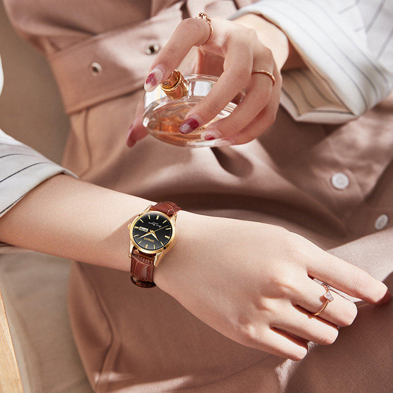 2020新款正品简约气质名牌防水手表 aesop利沃国产腕表