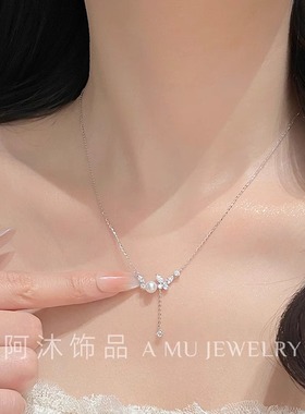 配裙子礼服珍珠蝴蝶项链女2025新款轻奢小众高级感日常百搭温柔风