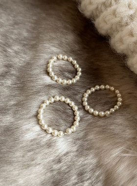 小香风施家珍珠戒指轻奢高级感小米珠素圈弹力绳串珠指环ins尾戒