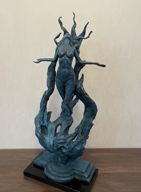 少女头像抽象摆件工艺品