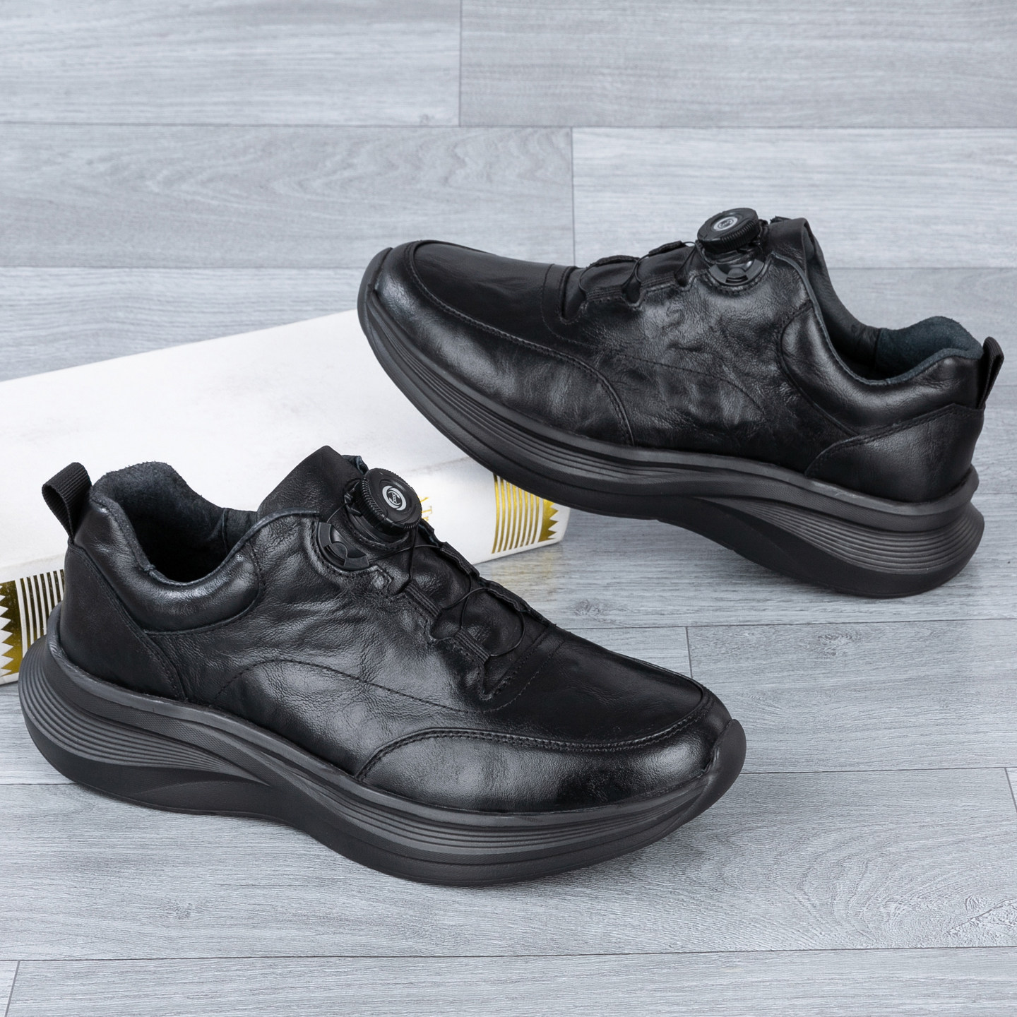 真牛皮男鞋头层牛皮厚底跑步鞋手抓纹旋转扣商务运动软底休闲皮鞋,淘宝优惠券,粉丝福利购,淘宝优惠卷