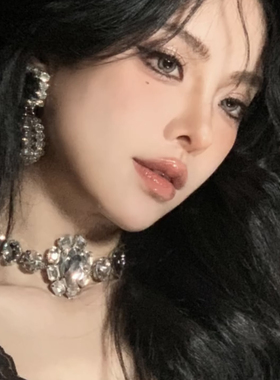 高级感轻奢夸张水钻项链