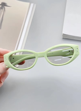 复古高级感猫眼辣妹墨镜女窄框红色网红圆脸太阳镜防紫外线UV400