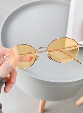 复古椭圆形小框墨镜女春夏百搭浅色太阳镜男防紫外线潮可配近视镜