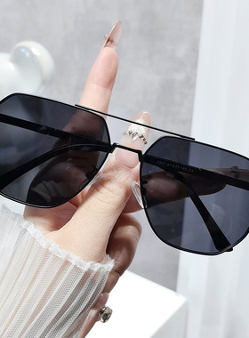 时尚新款蛤蟆镜男女士偏光太阳镜防紫外线潮驾驶开车专用防晒墨镜