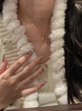 年年有鱼磨砂金色仿真金项链福气新年高级感气质品味质感毛衣链