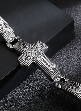 欧美朋克复古男弯牌十字架钛钢手链宽面日韩摇滚潮不锈钢饰品手环