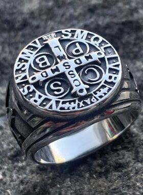 不掉色潮人复古时尚小众戒指男士高级感轻奢松石不锈钢朋克饰品