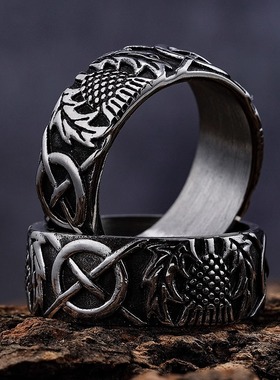 欧美朋克十字架钛钢戒指男潮欧美个性复古 刀剑旋转罗马个性指环