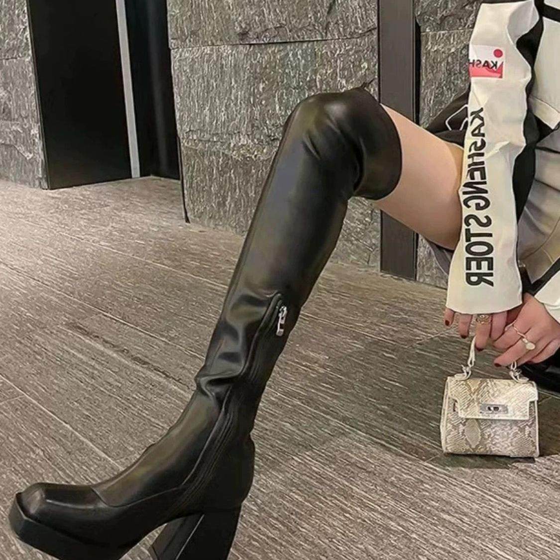 辣妹过膝长靴女2024冬季新款百搭防水台粗跟高跟弹力骑士时装靴子,淘宝优惠券,粉丝福利购,淘宝优惠卷