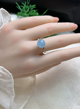 天然海蓝宝戒指圆珠精致百搭显瘦显白时尚气质礼物女包邮