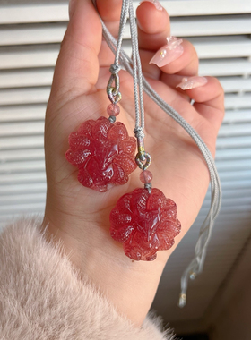 草莓晶九尾狐吊坠天男女桃花项链狐狸挂件护身符水晶锁骨项链礼物