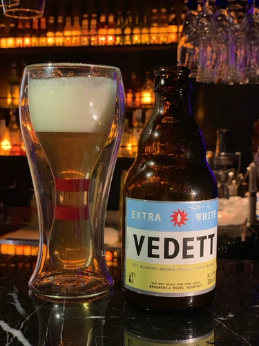 Шарик для боулинга SH поставляет бутылку для бутылки в форме боулинга.