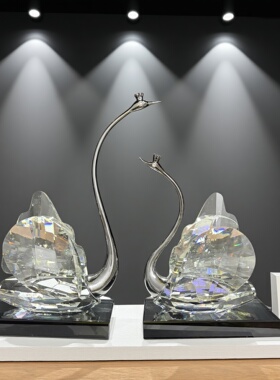 轻奢天鹅锌合金摆件一对乔迁送礼