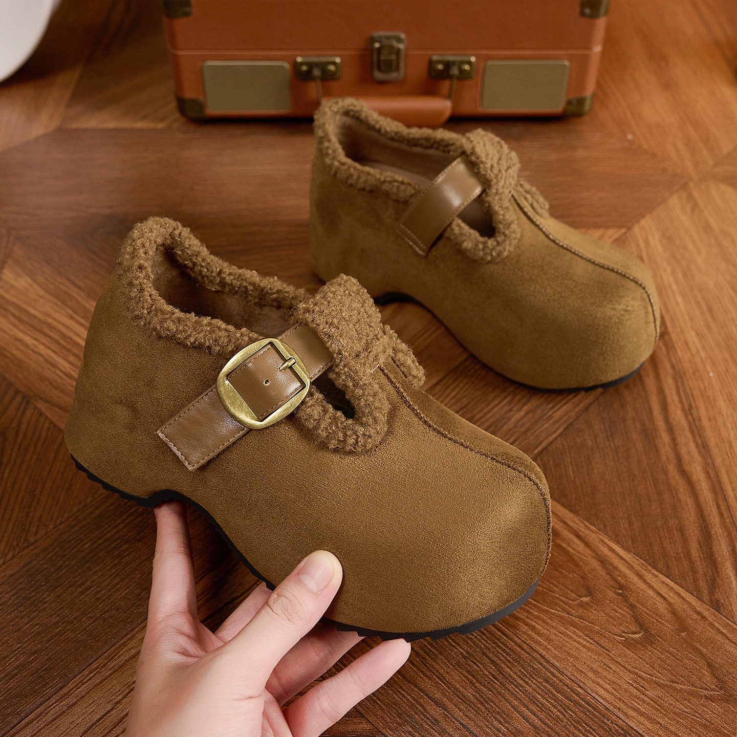 真皮全包毛毛勃肯鞋女2025新款冬季加绒保暖二棉内增高大头乐福鞋 - 图1