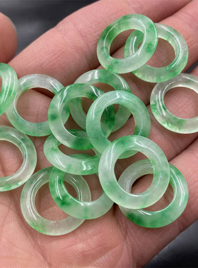 白底青飘花翠玉圆圈跑远