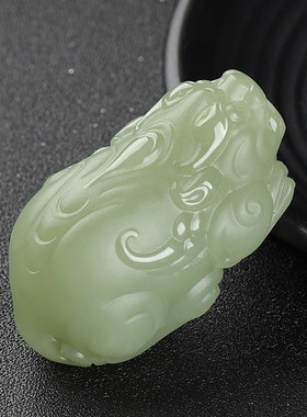 新疆和田玉貔貅手把件随身小摆件
