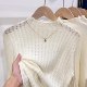 A soft and waxy sweater for women, a niche high-end sweater that can be worn as a base layer with a necklace.