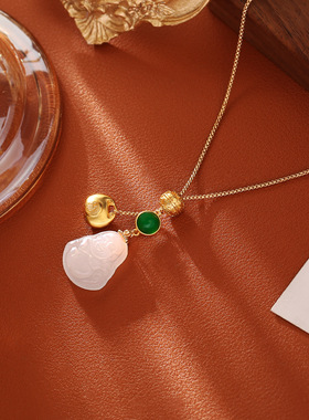 中国风玉福笑面佛项链喜庆纳福高级感时尚吊坠锁骨链女新中式饰品