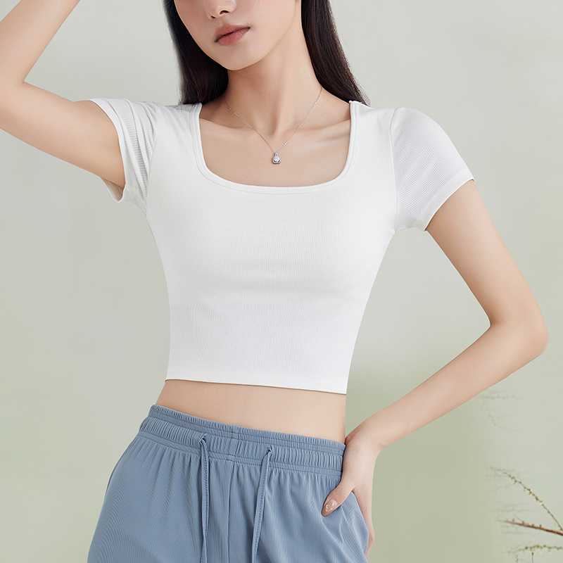  莎瑞诗吊带/背心/T恤