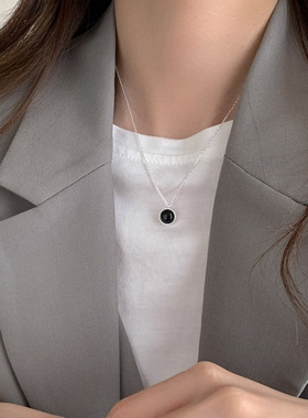 饰尚e族简约气质黑色仿玉石吊坠项链女个性百搭时尚甜酷锁