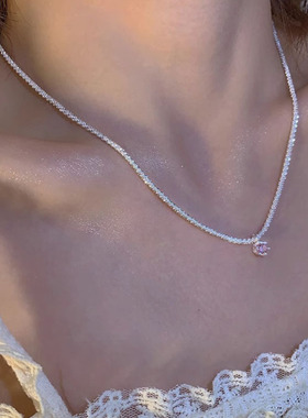 饰尚e族粉色皇冠锆石项链女简约气质优雅满天星锁骨链波光