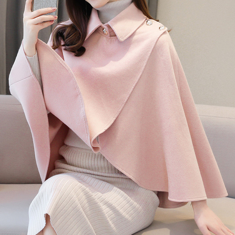 2020秋冬新款毛呢斗篷短款针织衫 邻家思语短外套