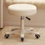 Красовая табуретка плюш Wicker Beauty Salon Special Lift и парикмахерская магазин волос Мастер -табурет Большой стул Мастер гвоздь Вращающийся стул
