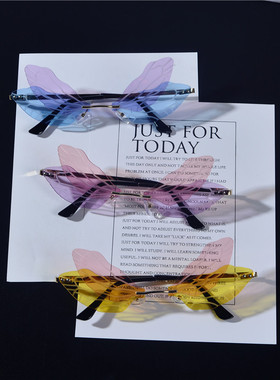 欧美潮个性蜻蜓翅膀太阳镜女时尚大框显脸小眼镜ins走秀街拍墨镜