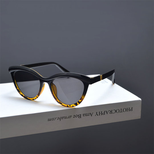 Anti-UV glare cat eye retro ladies eyebrows