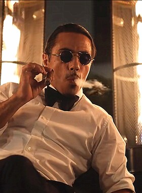 嘻哈街拍蹦迪圆形朋克机能男女酷