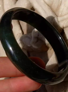 天然新疆和田玉籽料玉手镯子