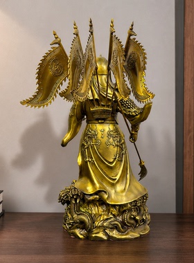 纯铜关公九龙提刀托宝摆件武财神