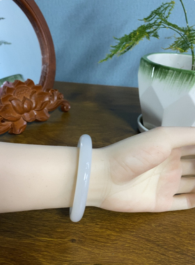 新疆直发正品和田玉羊脂白玉手镯老坑料高净体镯子天然玉石带证书