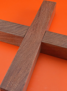 直材交叉结合榫卯传统木工结构模型木工坊大学木艺课程实木装饰品