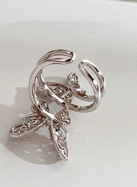 名尚家双镂空蝴蝶锆石开口戒指女