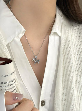 【马上有钱】 梅卡纯银马年生肖项链女士原创设计本命年吊坠男生