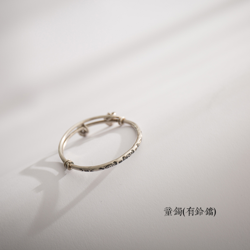 可配亲子 大人镯 儿童手镯 小铃铛 开口抽拉 清迈手工银 月洱银铃 可配亲子 大人镯 儿童手镯 小铃铛 开口抽拉 清迈手工银 月洱银铃