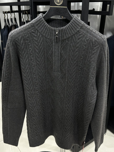 Snow Leopard men's cashmere sweater with base layer sweater