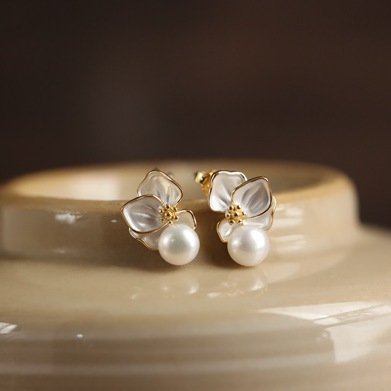 陌图2025新款简约气质 蝴蝶兰耳钉 精致小花耳钉纯银 送礼女生,淘宝优惠券,粉丝福利购,淘宝优惠卷