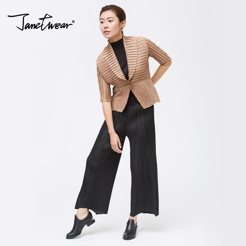 janetwear者三宅褶皱诰系列小外套 janetwear短外套