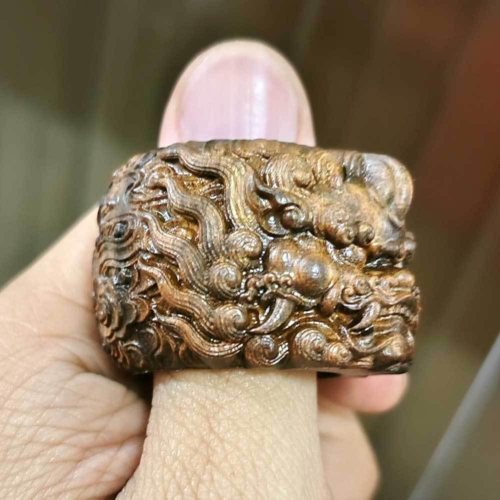 Indonesian Agarwood Lucky Pixiu Finger Ring Kowloon Opera Pearl Men's Ring Palace Retro Toy Handpiece
