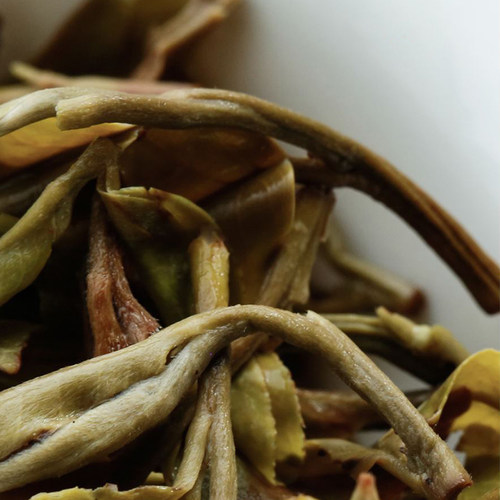书剑古茶2019年普洱茶生茶论剑系列卫东古树357g饼茶春茶纯料茶叶 - 图2