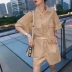 Bộ đồ công sở jumpsuit nữ 2019 hè mới là quần lửng và mỏng bạn gái chị em jumpsuit quần lửng cạp cao - Quần short Quần short