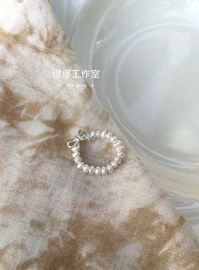 蝴蝶结甜心小巧精致925纯银珍珠戒指高级感弹力绳送女生礼物新款