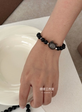 倪妮同款无脸猫曜石8毫米黑玛瑙弹力绳原创设计感手链925纯银手串