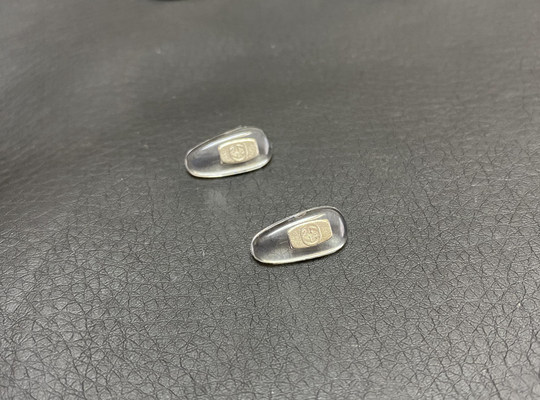 Glasses nose pad anti-slip accessories Gucci glasses frame myopia sunglasses G home sunglasses nose pad suitable for GG0681O