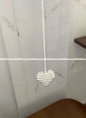 韩国东大门银色爱心吊坠项链女小众高级感气质简约长毛衣链