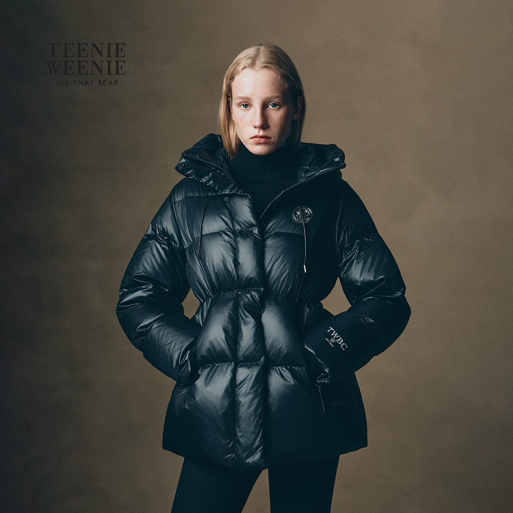 【赵露思同款】TeenieWeenie小熊女连帽羽绒服25冬极光黑金鹅绒服 【赵露思同款】TeenieWeenie小熊女连帽羽绒服25冬极光黑金鹅绒服