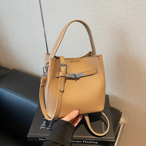 今年流行爆款包包女式2025新款超火铂金水桶包洋气百搭单肩斜挎包 - 图0